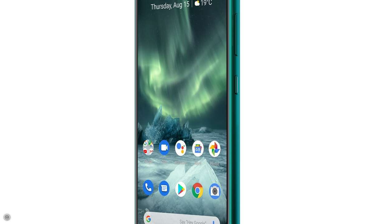 HMD Global hat auf der IFA zwei neue Smartphones und drei Feature Phones der Marke Nokia vorgestellt. Das neue »Nokia 7.2« kommt mit Triple-Kamera und Pure-Display-Technologie. (Bild: HMD Global)