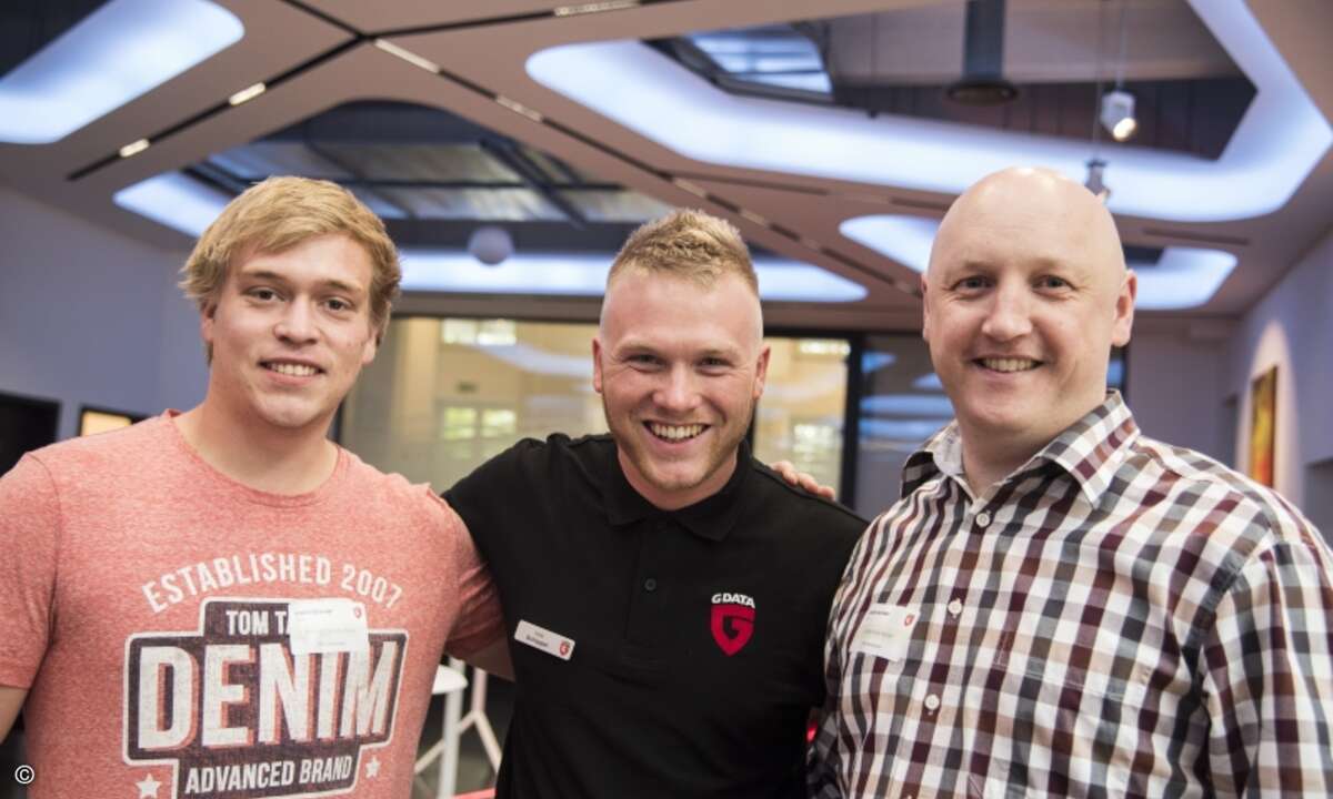 Felix Schöpper von G Data (Mitte) mit Marco Zumdohne und Johannes Keller von TSO-Data (Foto: G Data)