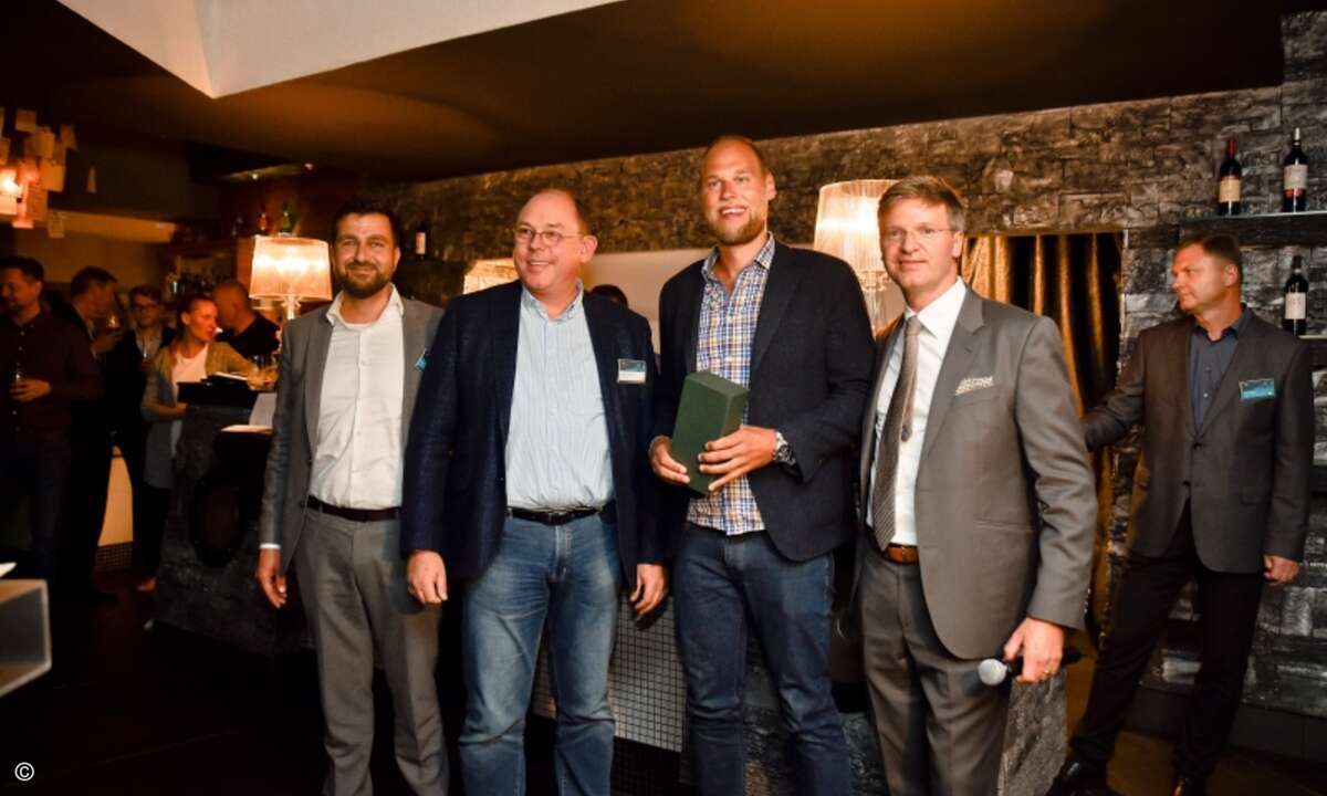 Das Team von IFS Ing.-Vertriebsbüro darf sich nun »Channel Champion East« nennen (Foto: Eset)