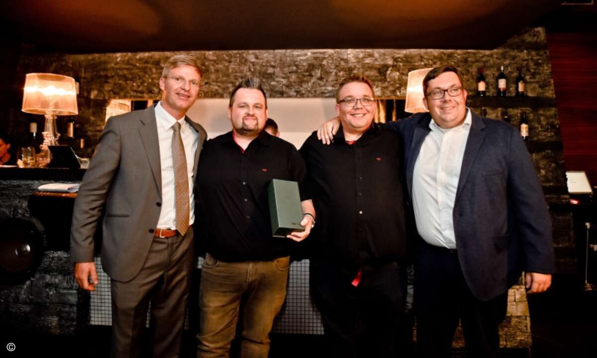 Gesamtgewinner des »Branding Incentives« wurden Robert Gatnar und Christian Golla mit EB24 (Foto: Eset)