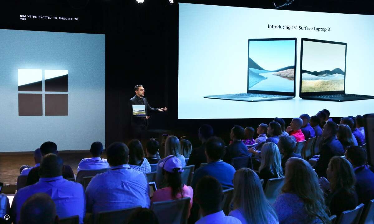 Panos Panay, Chief Product Officer der Microsoft Corporation, präsentiert die Surface-Neuheiten. (Bild: Microsoft)