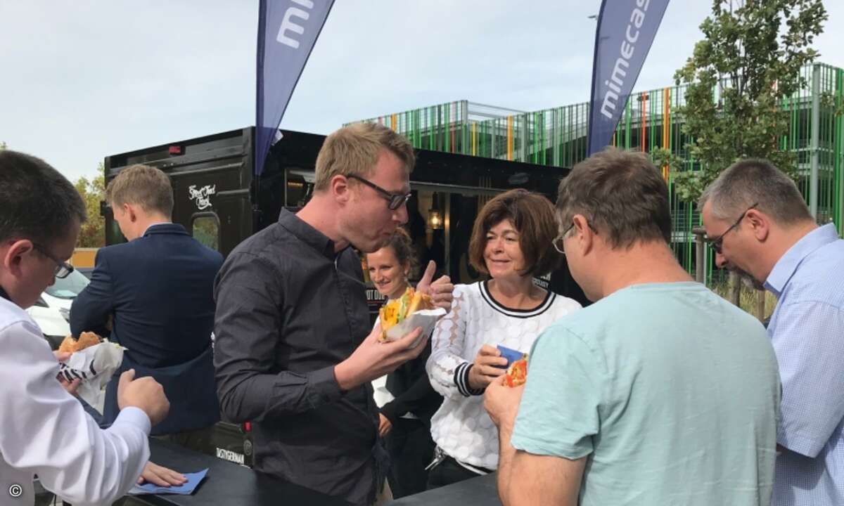 ... und guten Gesprächen aus (Foto: Mimecast)