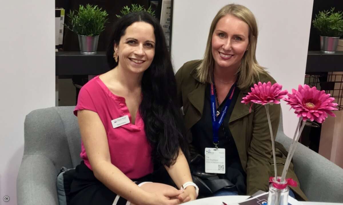Tabea Vorberg (Check Point) und Sara Neugebauer (CRN) (Foto: CRN)