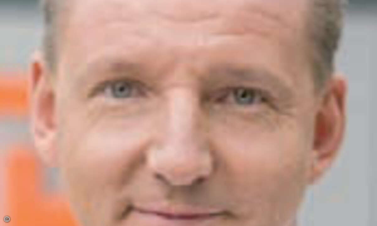 Wer Klimatisierungslösungen sinnvoll kombiniert, kann die Kosten für Kühlung um bis zu 50 Prozent reduzieren. Im Bild das Umluft-Klimasystem von Rittal.
