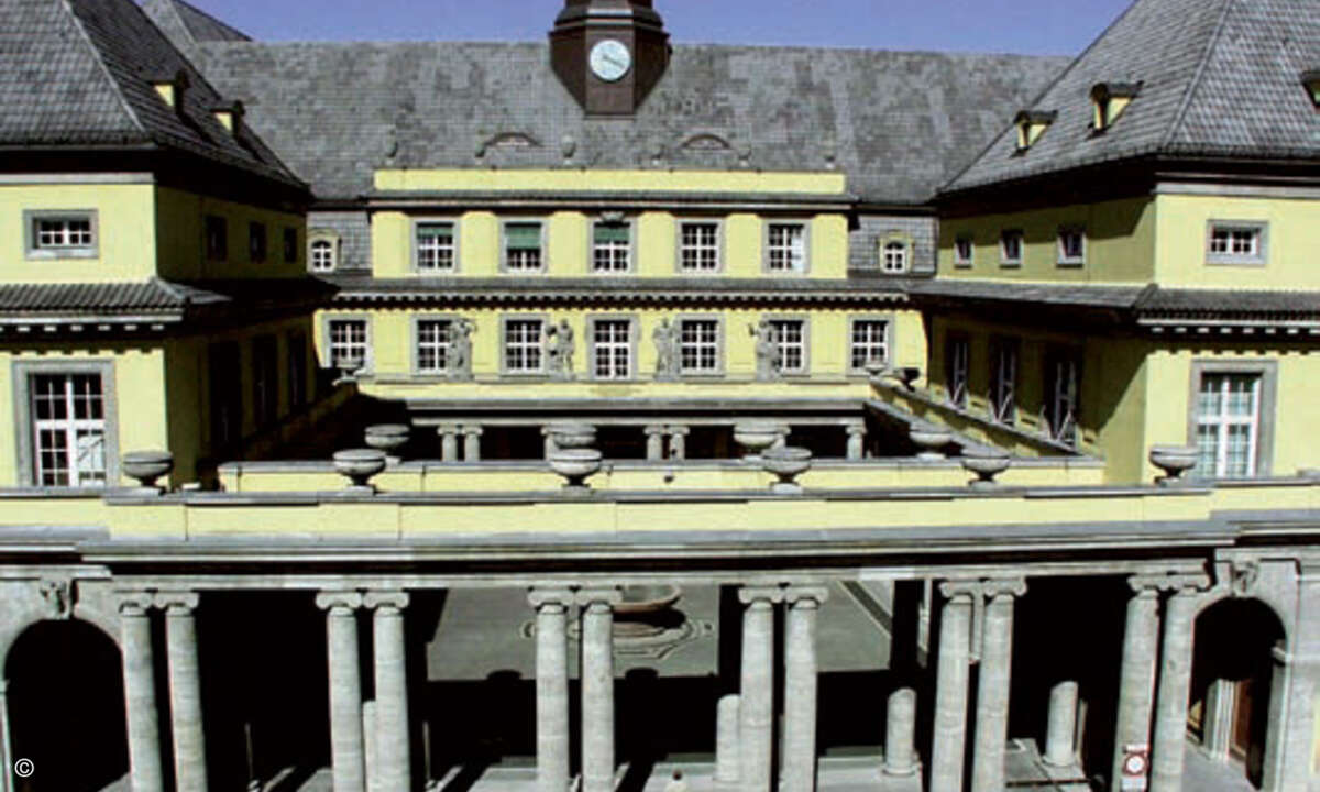 Die Münchener Rück (hier im Bild: die Konzernzentrale in der bayerischen Landeshauptstadt) hat in einem Mammutprojekt SAP-Software eingeführt.
