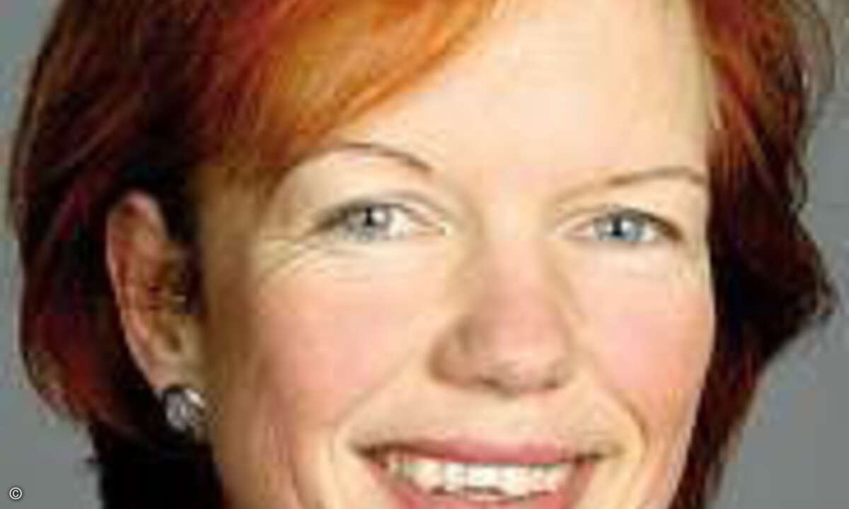 Dr. Heike Stach, De-Mail-Projekt­leiterin im BMI: »Fachanwendungen auf der Basis des OSCI-Standards können ohne Probleme in De-Mail einge­bunden werden.«