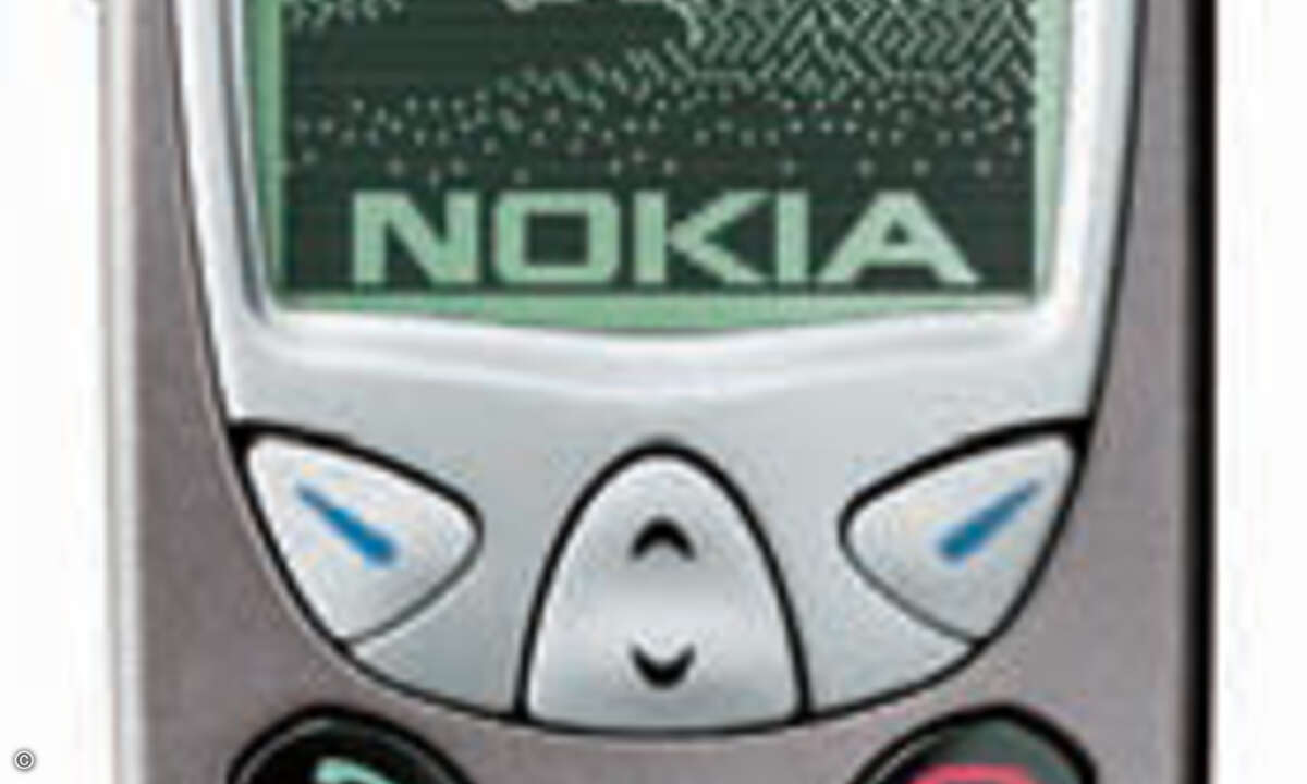 Business-Liebling: Das »Nokia 6210« ist jahrelang das Standardmodell für Geschäftskunden.