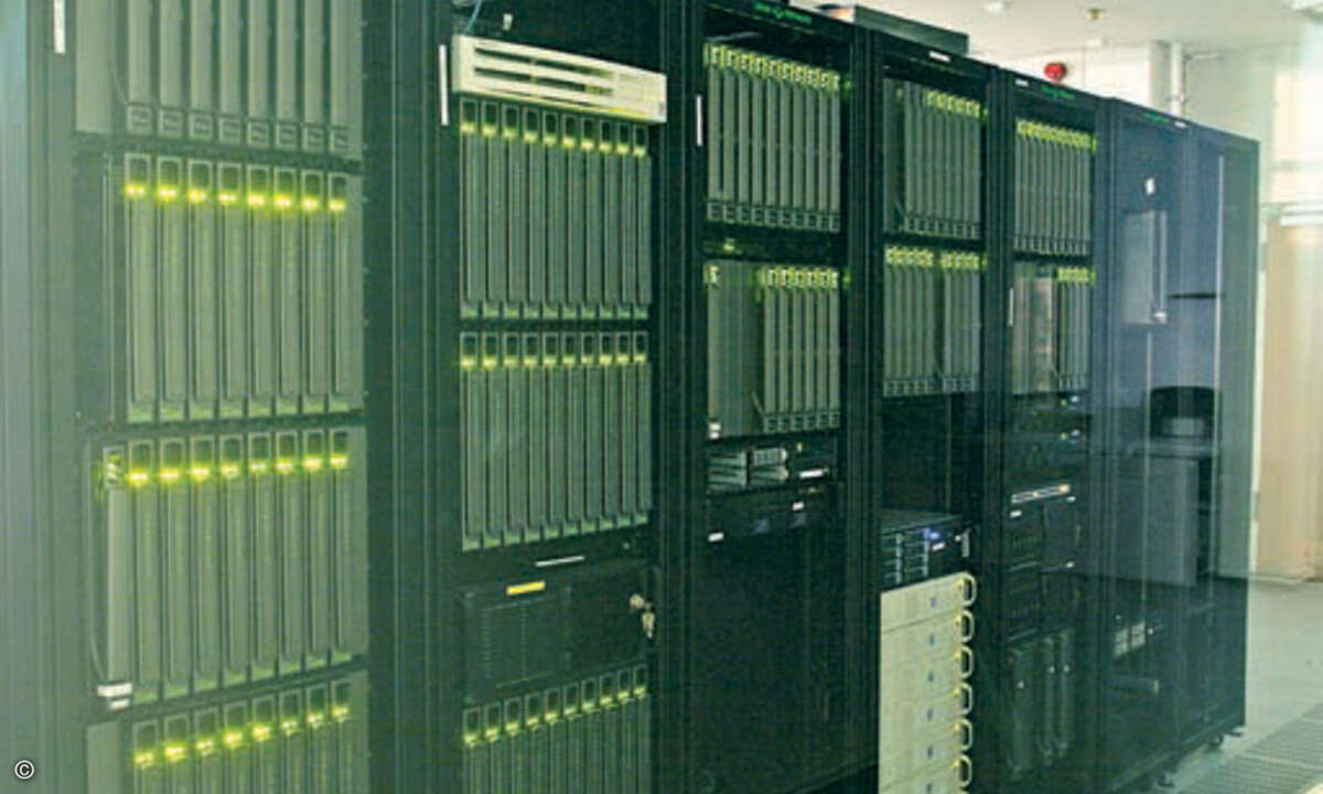 Im IWTM dient der Server gleichzeitig als Heizkraftwerk für die Atrien.
