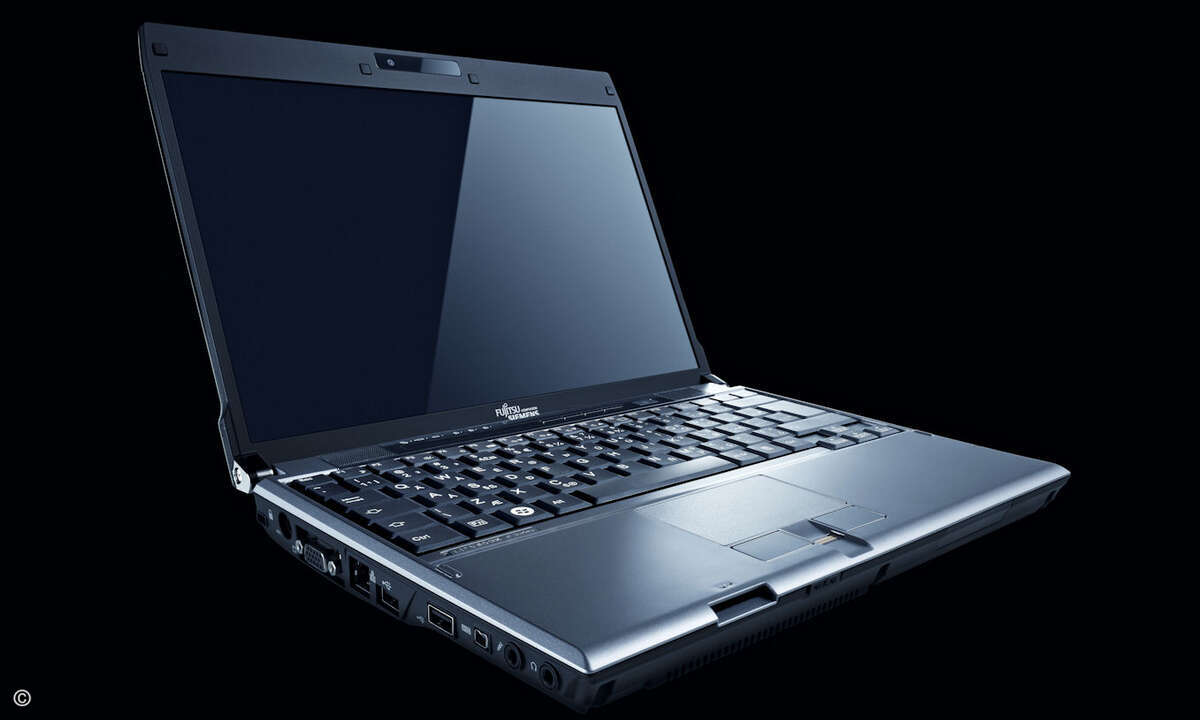Dieser überwiegend männliche User-Typ schöpft das Nutzungsspektrum des Notebooks voll aus. Internet, Online-Kommunikation und verschiedene Multimedia-Anwendungen gehören dabei zum Standardprogramm. Mit 15 Prozent teilt sich der Technik-Freak den drit