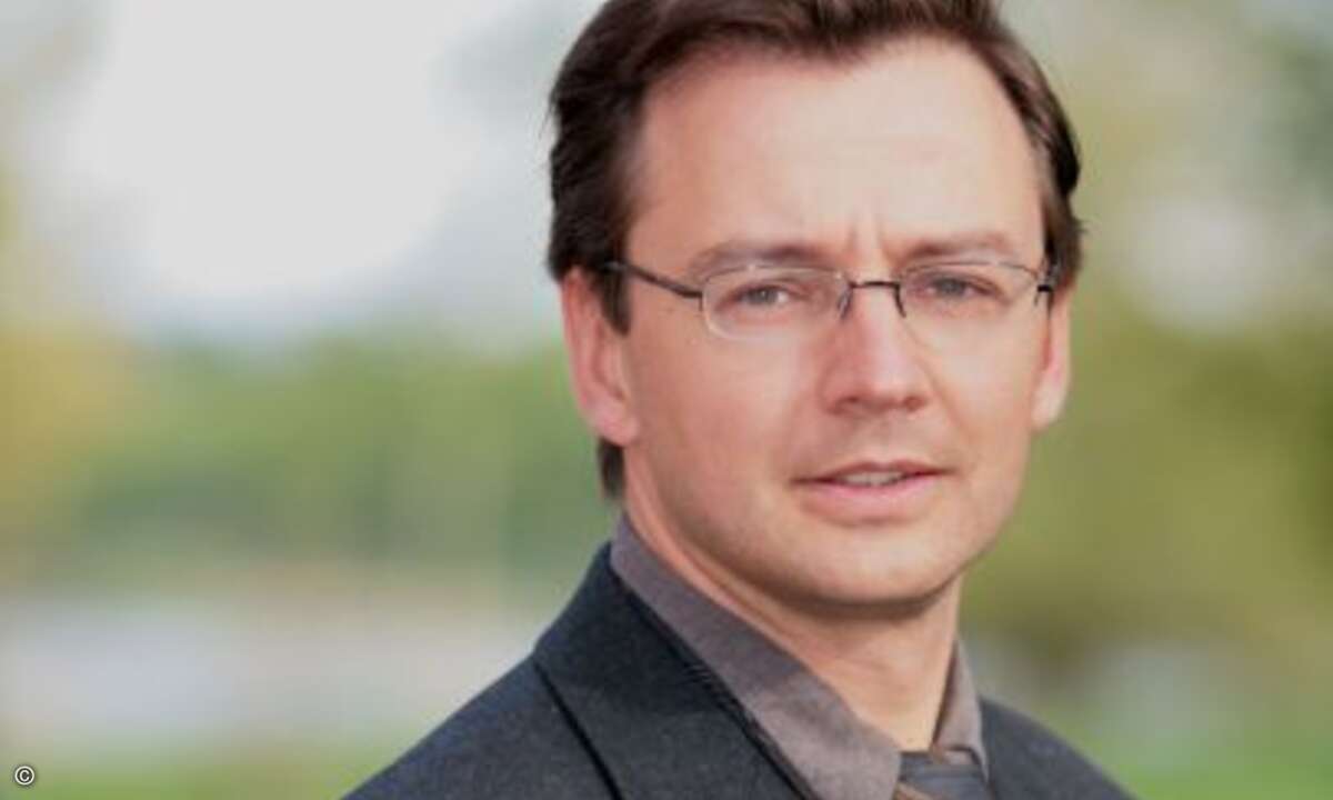 Als Fachanwalt für gewerblichen Rechtsschutz ist Rechtsanwalt Johannes Richard seit mehreren Jahren auf die Beratung von Gewerbetreibenden im Internet spezialisiert.