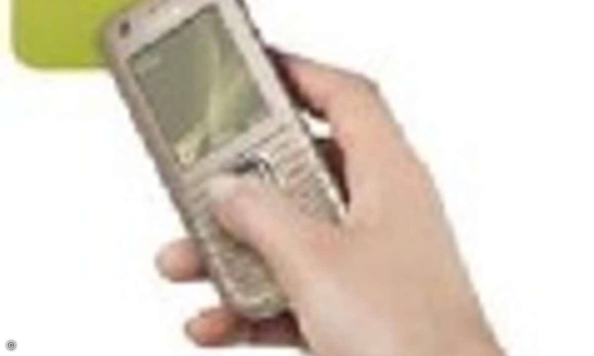 Nokia hat Handys für NFC im Portfolio (hier das 6216).