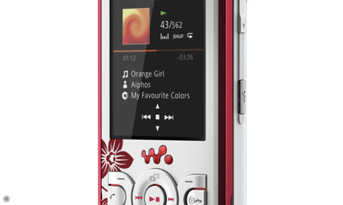 Und das bevorzugen die Damen: SonyEricsson w595 mit Walkman und Blümchendesign