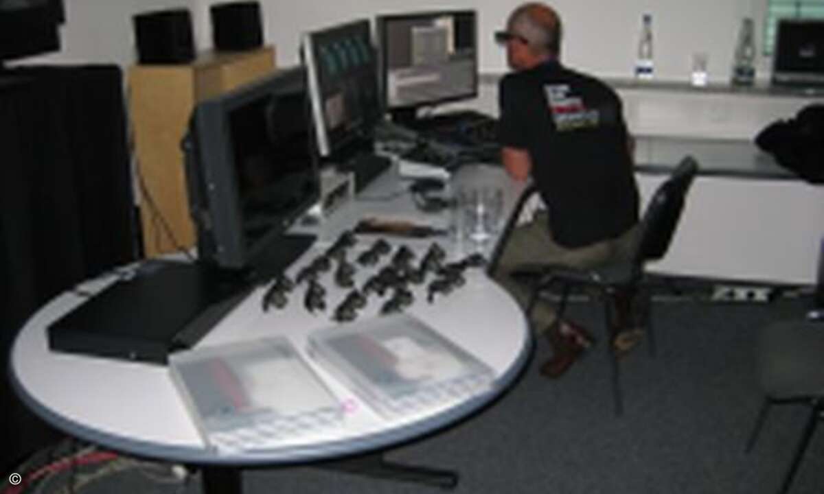 Arbeiten am 3D-Arbeitsplatz - nur mit entsprechender Brille