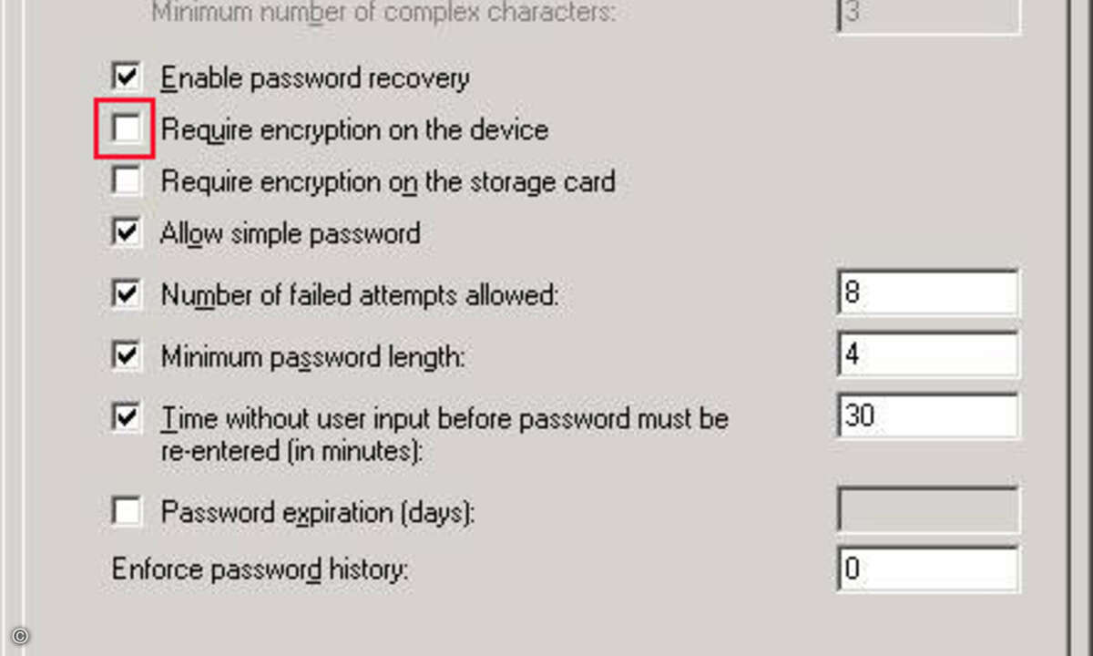 Lösung: Der Administrator muss den Haken bei »Require encryption on the device« entfernen. (Bild: Prince McLean, AppleInsider.com)