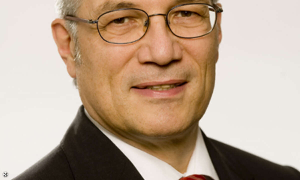 Dr. Udo Helmbrecht, Präsident des BSI warnt vor virtualisierten Bedrohungen