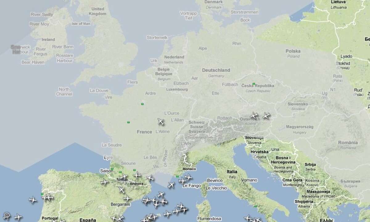 Die Web-Site Radarvirtuel zeigt deutlich, dass nur in Südeuropa Flugzeuge am Himmel sind.