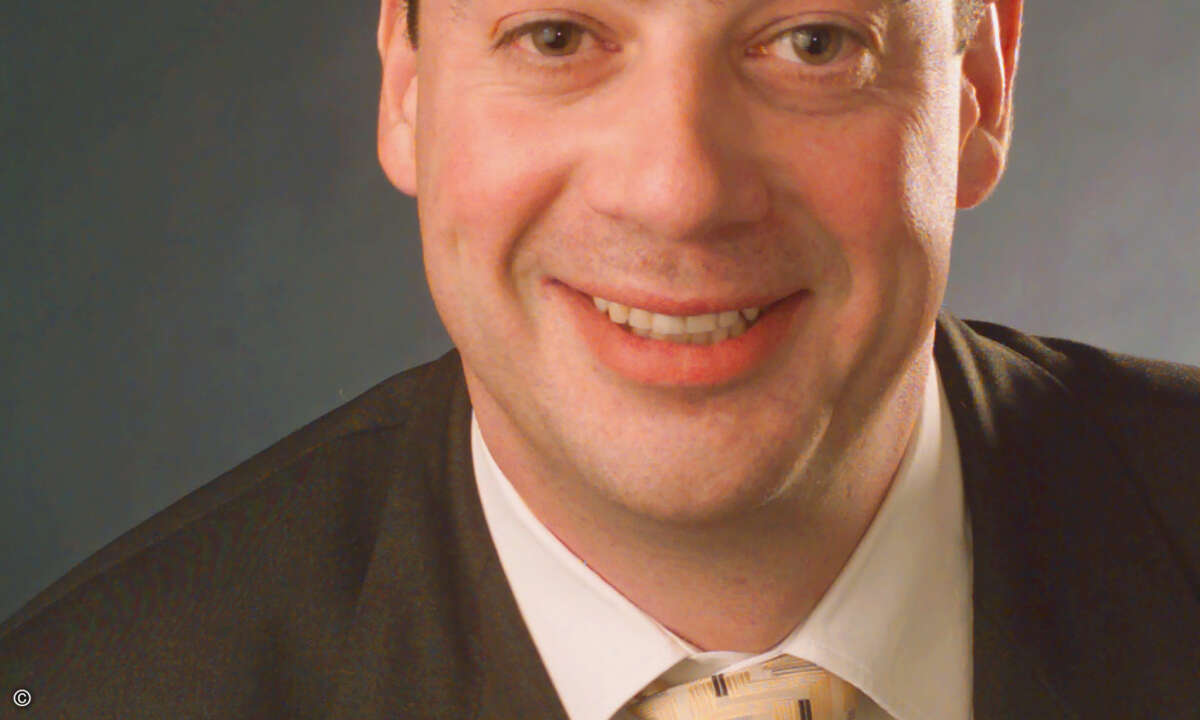 »Worauf es ankommt, ist, Service Level Agreements einzuhalten. Wo die Hardware steht, auf der die Software läuft, ist egal.« Dominique Wurzler, Vice President and General Manager Europe bei Collabnet