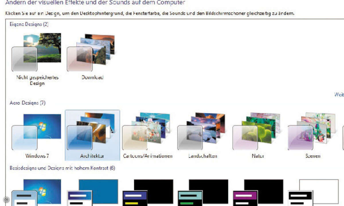 Windows 7 bietet schon viele vorgefertigte Motive, um den Desktop-Screen mit Fotos zu verschönern.