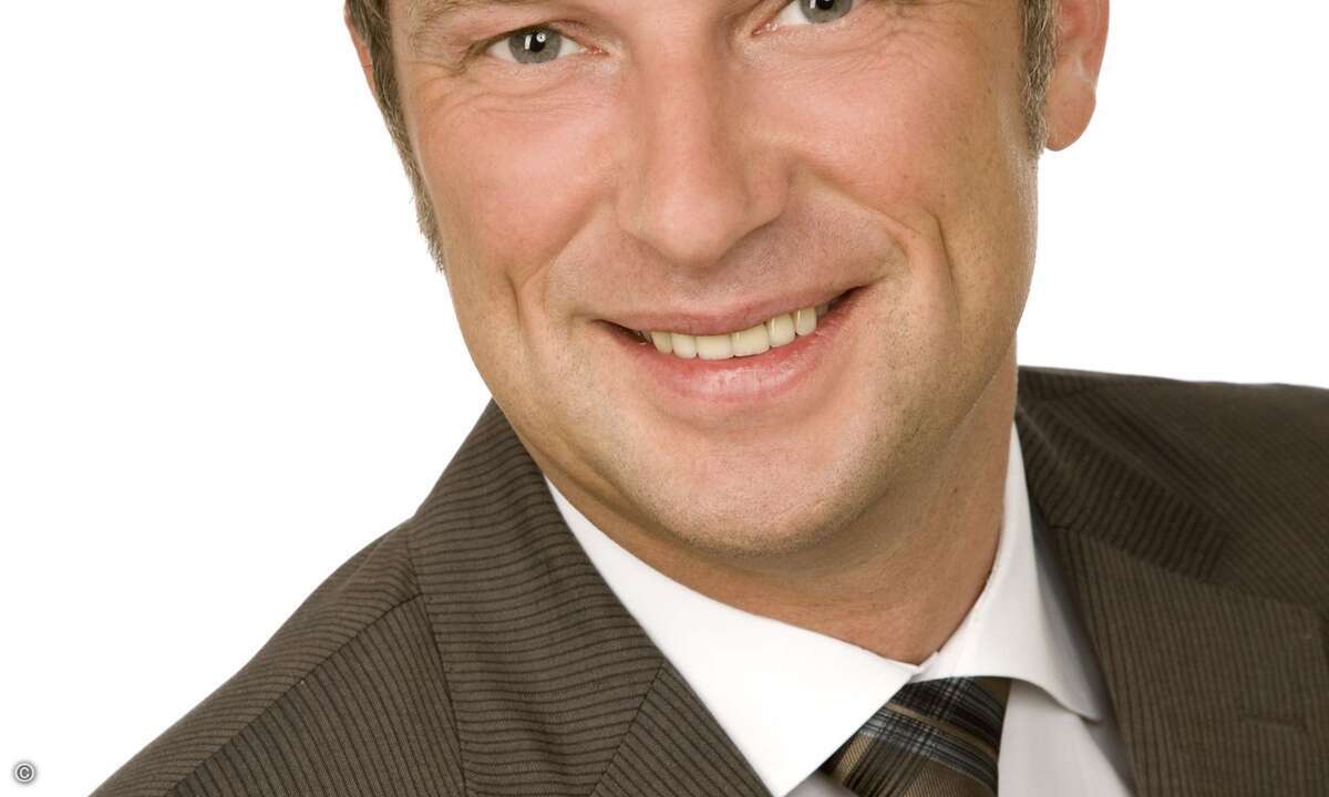 »Günstig, schwarz und glänzend, mit HDMI und Full HD in den Größen 21,5 bis 24 Zoll – das sind die Topseller, die jetzt zu attraktiven Preisen angeboten werden«, erläutert Ingram Micro-Manager Christoph Dassau.