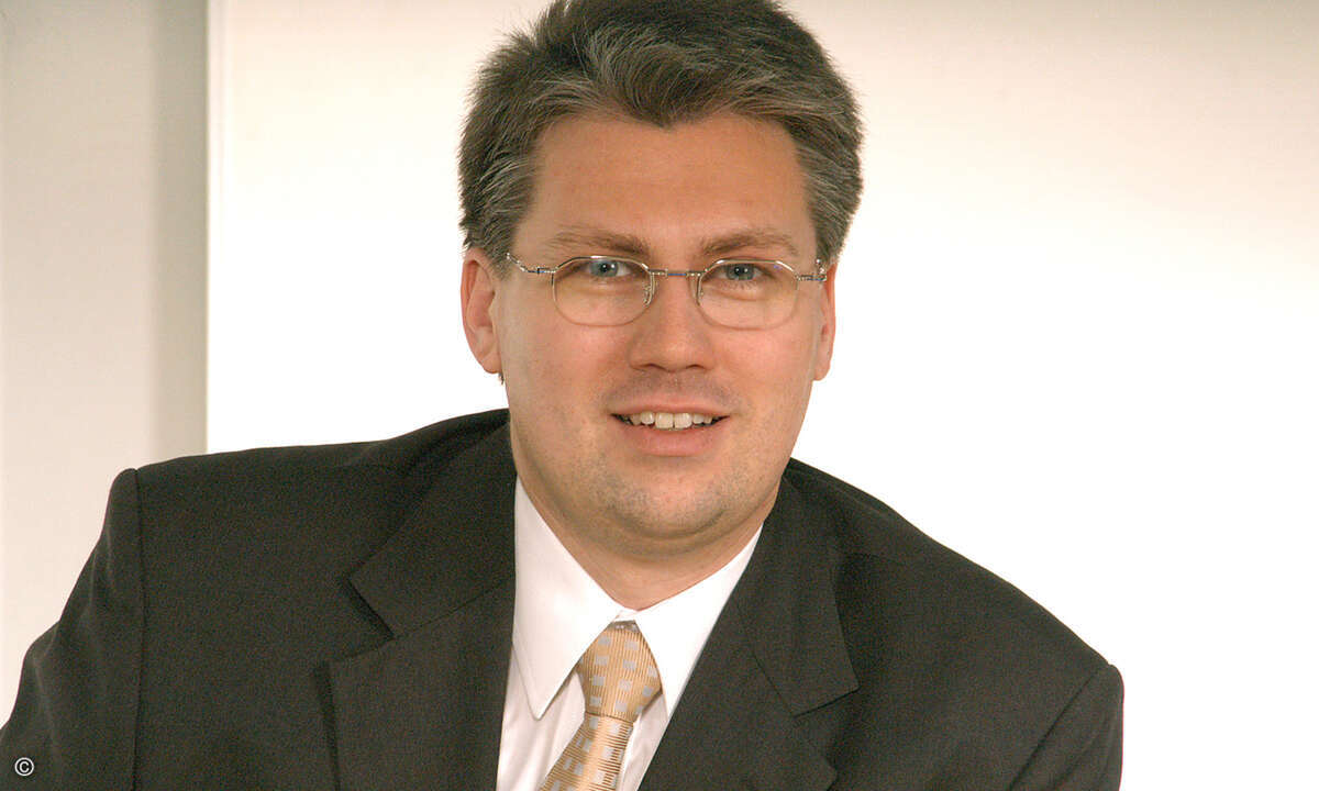 Michael Hoos hält Smartphones für eine verführerische Gefahr im Urlaub weiter zu arbeiten.