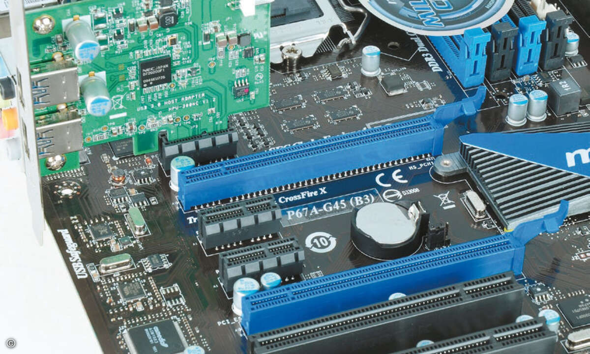 Leider erreichen USB-3.0-Controller nicht in allen PCIe-Slots die volle Leistung. Volle Power garantieren nur die blauen PEG-Slots.