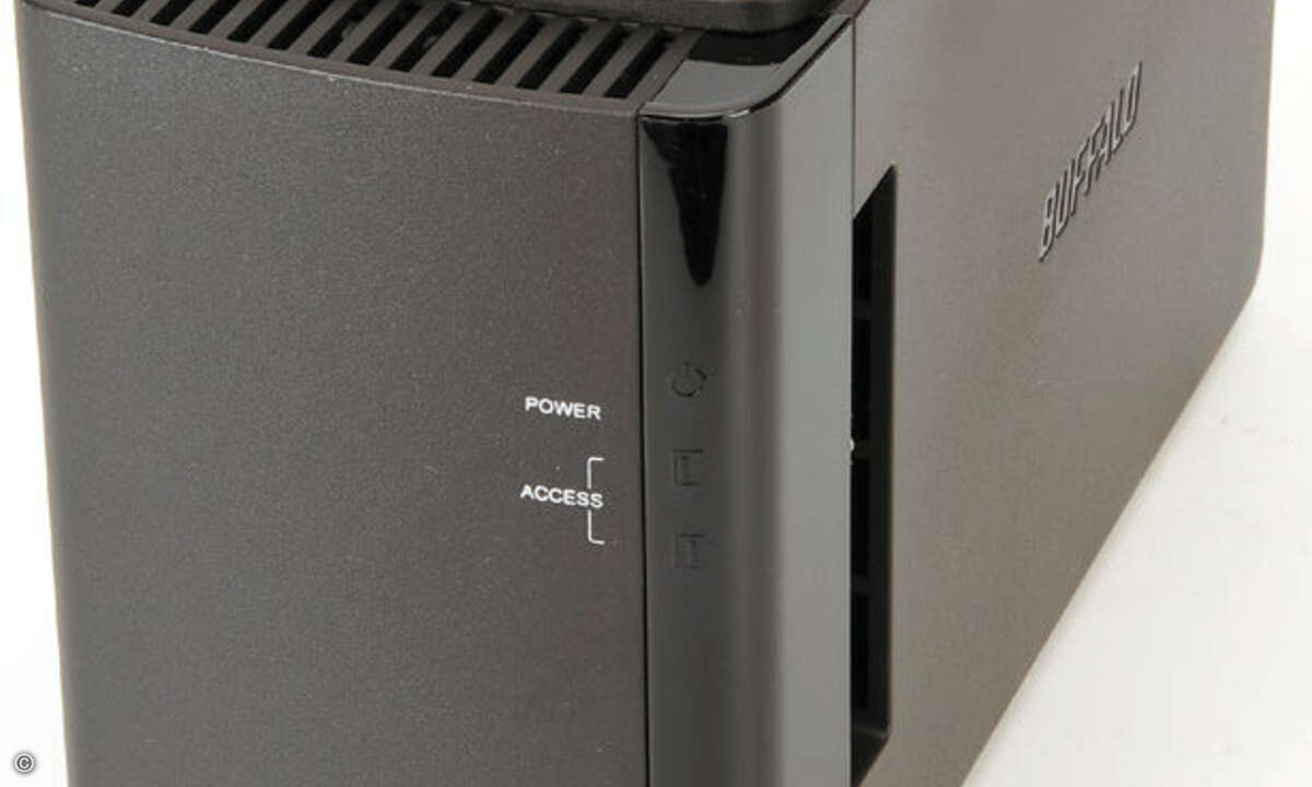 Buffalos Drive Station Duo schickte bis zu 241 MByte/s über die USB-3.0-Strippe und war damit das schnellste Laufwerk im Test.
