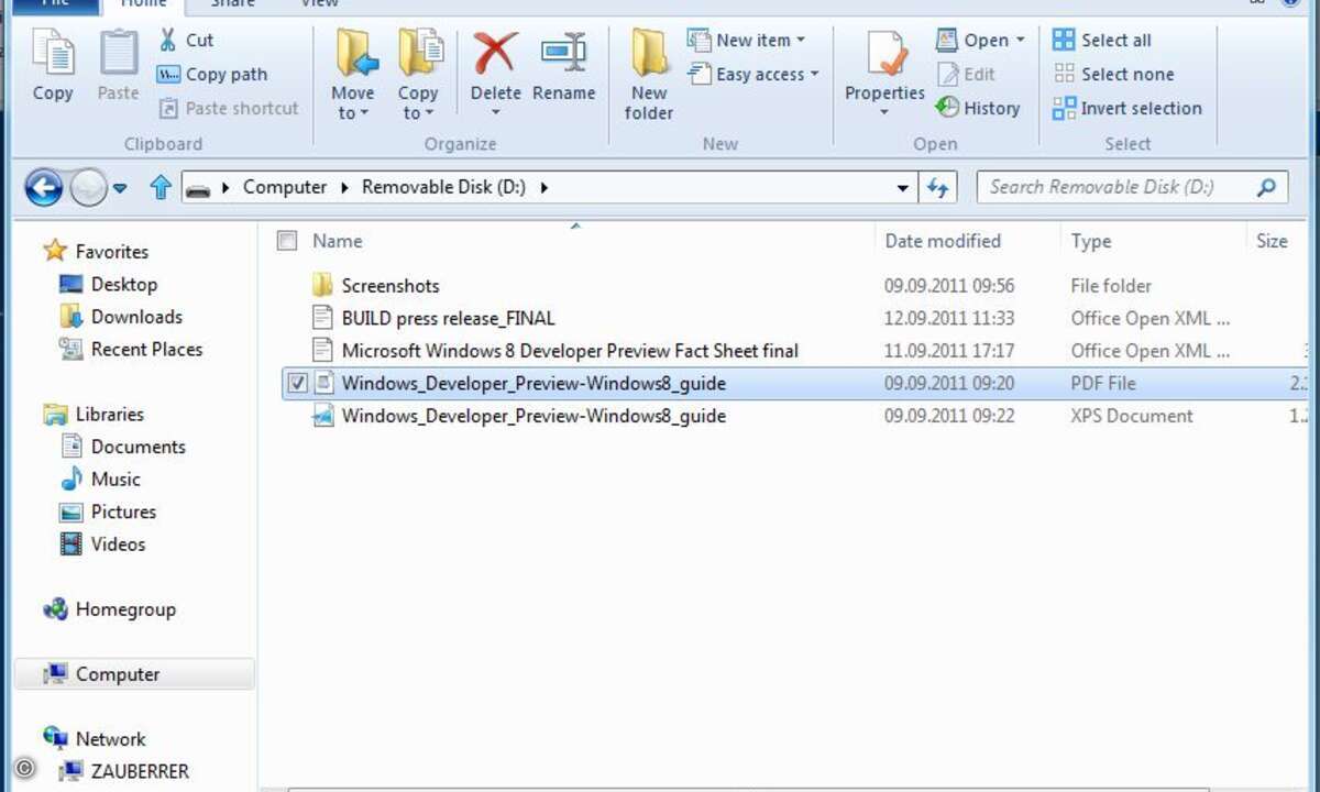 © PC Magazin Die bereits seit Microsoft Office 2010 bekannte Ribbon-Leiste findet sich jetzt auch im Windows Explorer wieder.