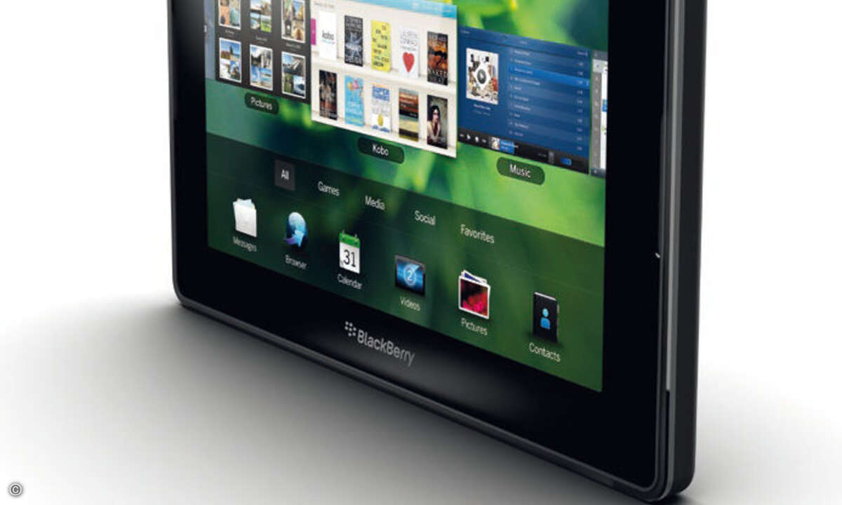 © PC Magazin Das PlayBook von RIM ist vor allem als Erweiterung für Blackberry-Smartphones interessant. Mit seinem 7-Zoll-Screen ist es sehr kompakt.