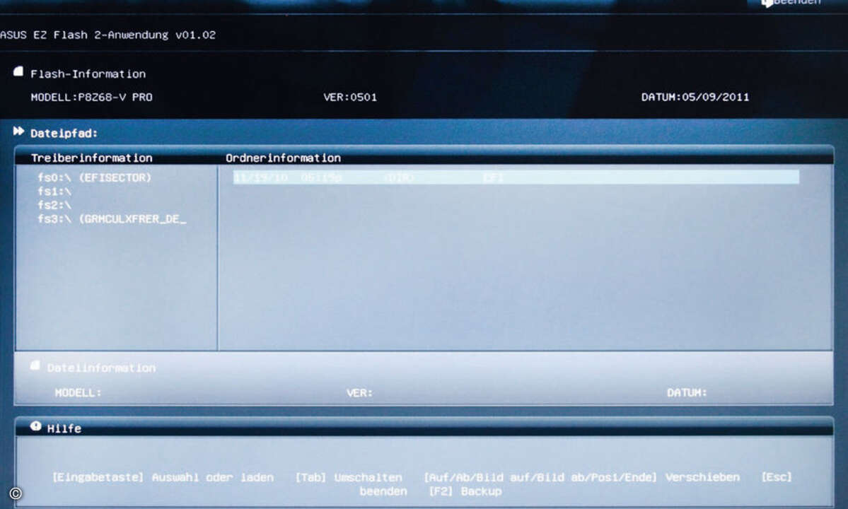 Das Firmware-Upgrade-Tool von Asus in der EFI-Version: Das Programm kann auch auf USB-Sticks oder externe Platten zugreifen.