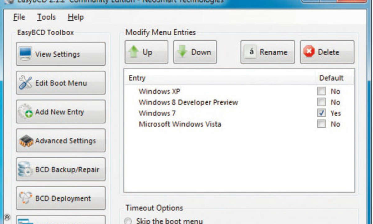 Das Tool EasyBCD bringt Live-Systeme, virtuelle Programme und installierte Windows-Betriebssysteme in die richtige Reihenfolge.