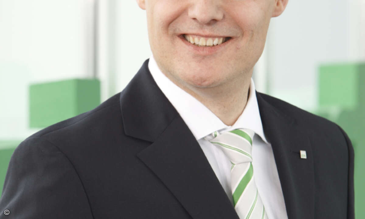 »Für uns ist es derzeit der richtige Weg, uns technologisch handlungsfähig aufzustellen und gleichzeitig die Chancen des stationären Handels zu nutzen.« Jörg Ehmer, Vorstandssprecher von Electronic Partner
