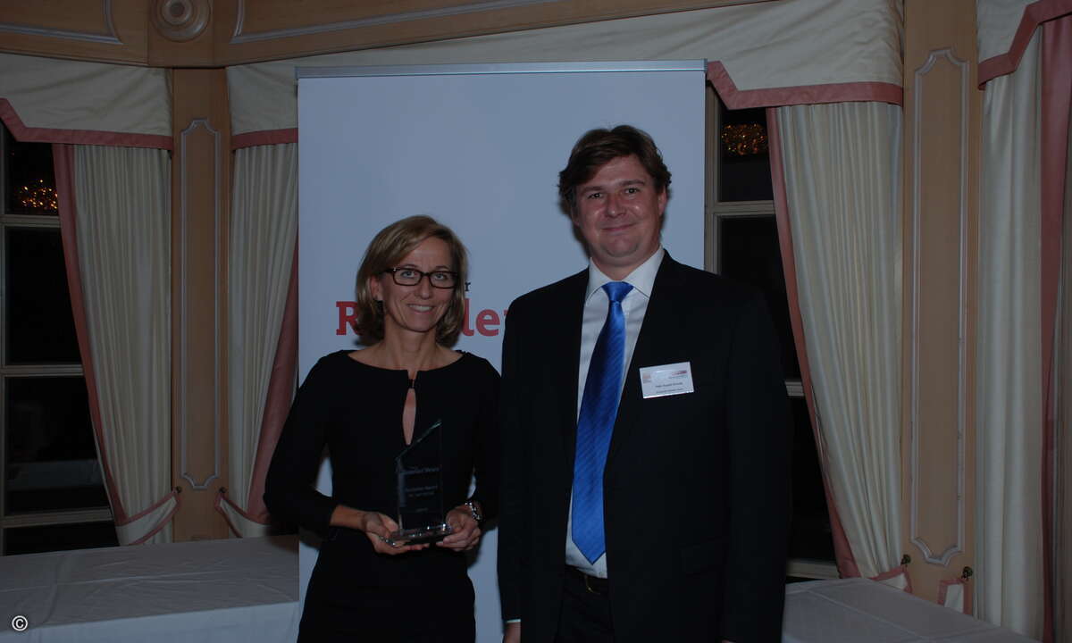 Bettina Kern holte den Award für Lenovo ab