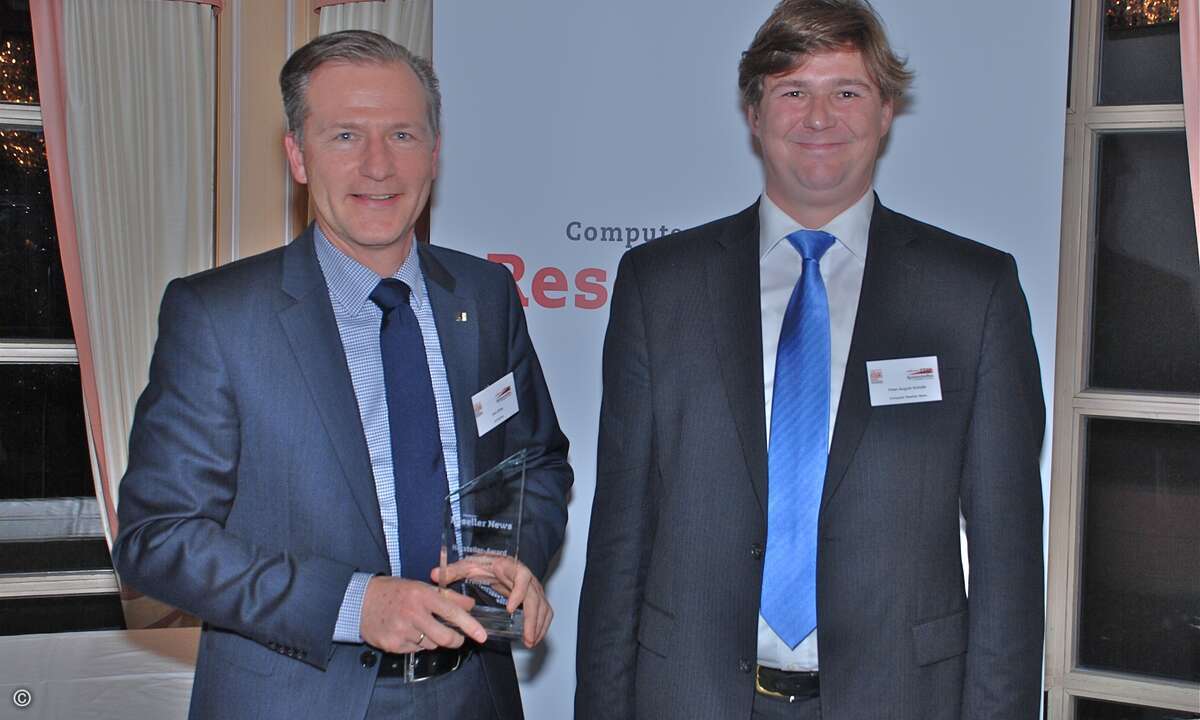 Uwe Götze (Kyocera) mit Samba Schulte (CRN)
