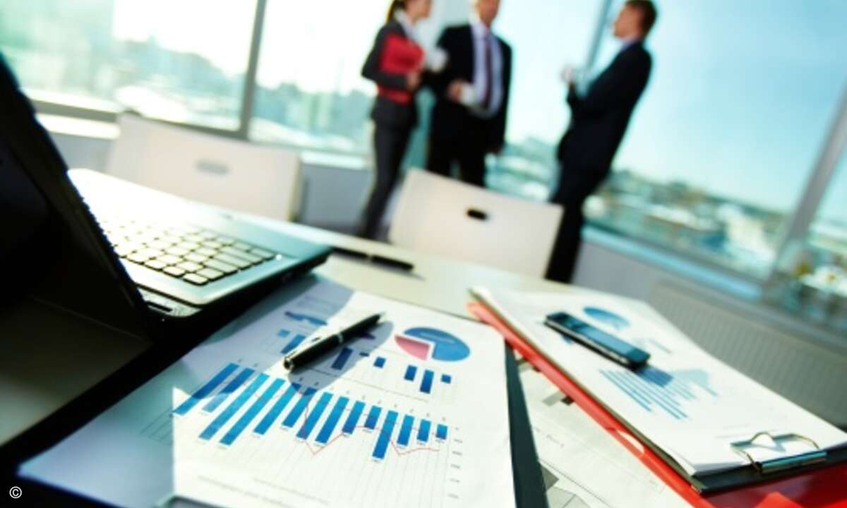 Soziale Netwerke, Cloud, Blogs und Wikis sorgen für eine flächendeckende Vernetzung (Bild: Fotolia, pressmaster)