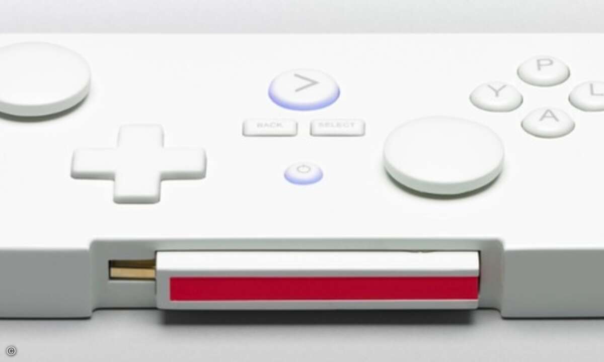 Der GameStick passt quasi in jede Hosentasche (Bild: GameStick)