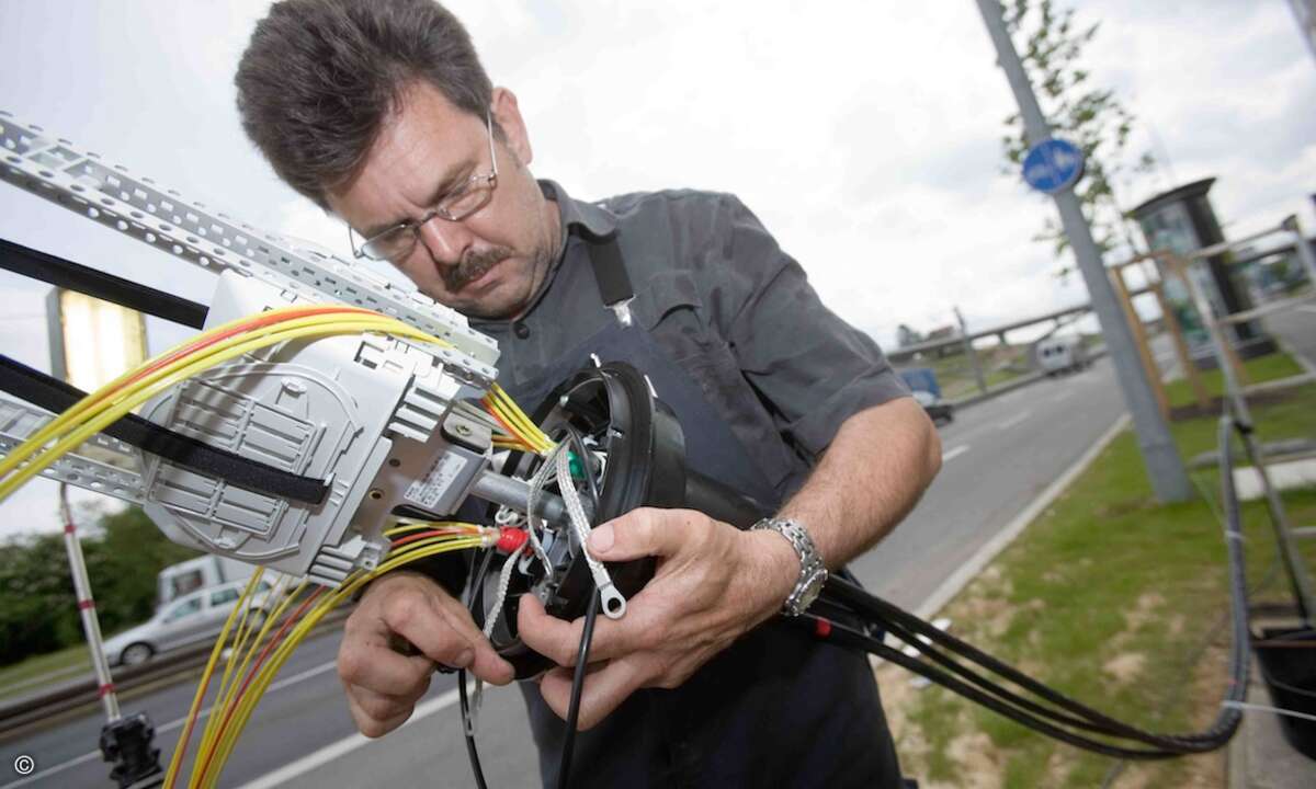 Breitbandkabel-Verlegung: Keine Volumengrenze für das TV-Angebot. (Foto: Deutsche Telekom)