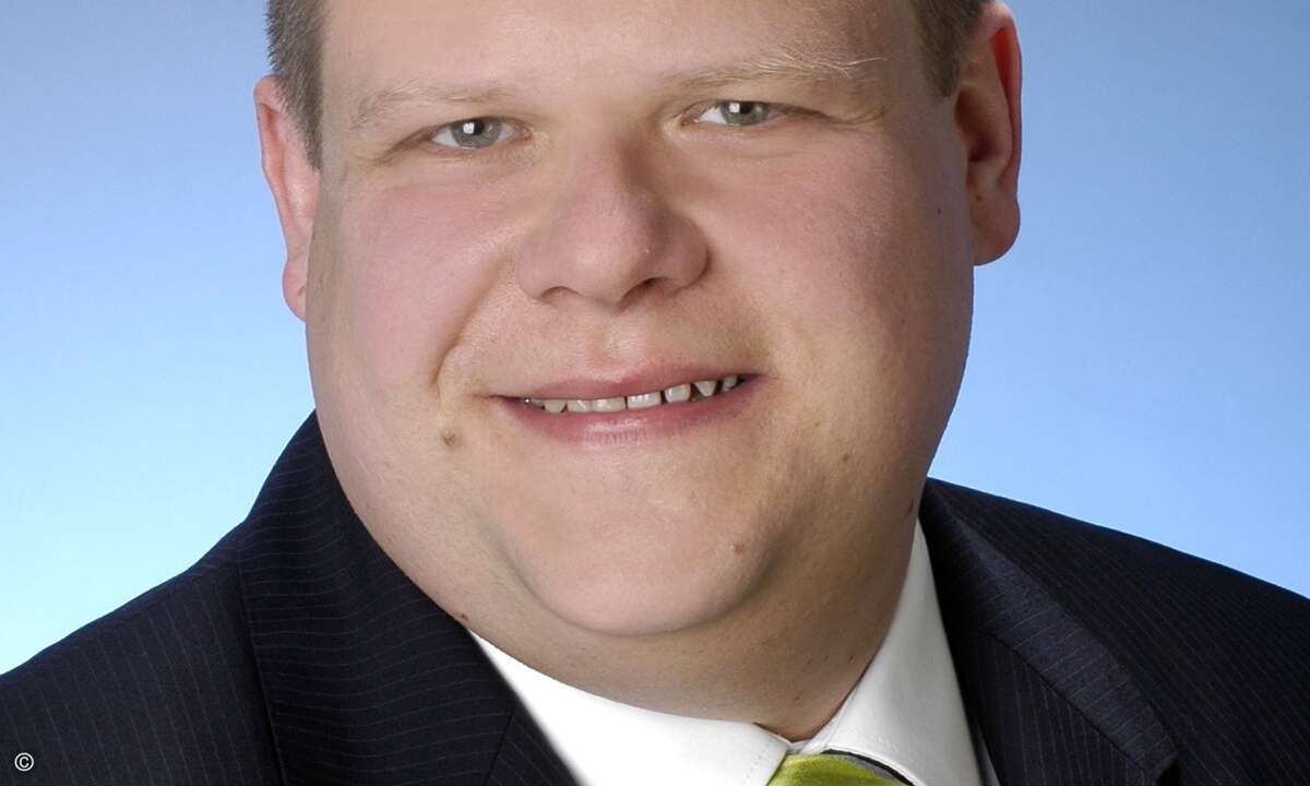 »Die etablierten Plattformen stehen trotz diesem Angebot aber auch in den nächsten drei bis vier Jahren noch nicht vor einer Wachablösung. In Zukunft ist dies eine von verschiedenen Optionen.« Wolfgang Schwab, Manager Advisor & Program Manager Ef