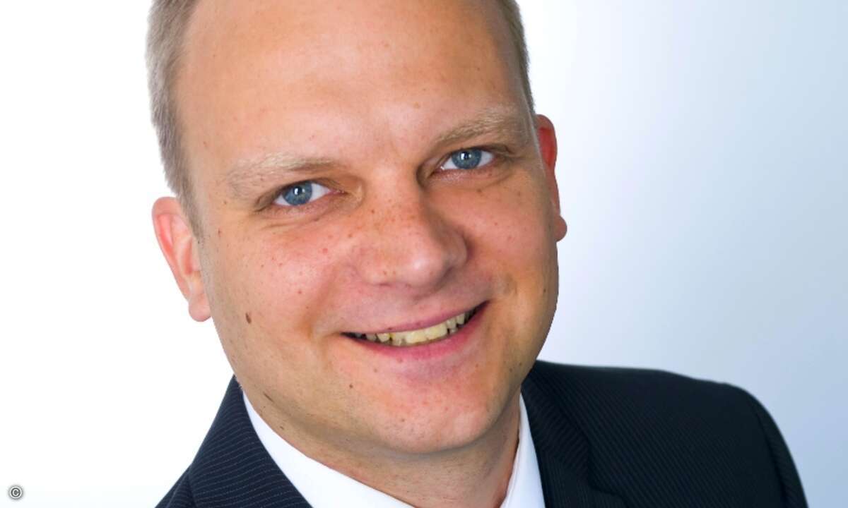 2.	»Die größte Schwierigkeit für den Fachhandel besteht in der Tatsache, dass dem Endkunden der Bedarf und die Möglichkeiten eines Digital Signage Systems in vielen Fällen nicht klar sind. Hier gilt es über alle Vorteile, wirtschaftlichen Nutzen, Ima