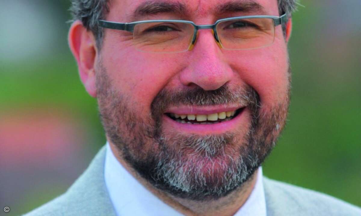 »Wichtig waren uns ein benutzerfreundlicher Programmaufbau, eine automatische Belegerfassung sowie eine Workflow-Steuerung.« Werner Fraas, EDV-Leiter bei J. Schneider Elektrotechnik (Foto: J. Schneider Elektrotechnik)