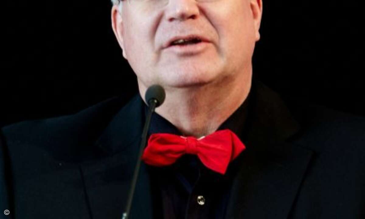 »Mobile Endgeräte sind heute Leitmedium für viele Schüler, ob dies nun ein Smartphone oder ein Tablet ist.« Peter Henning, Informatik-Professor an der Hochschule Karlsruhe für Technik und Wirtschaft sowie Mitglied des Komitees des Kongresses Learntec