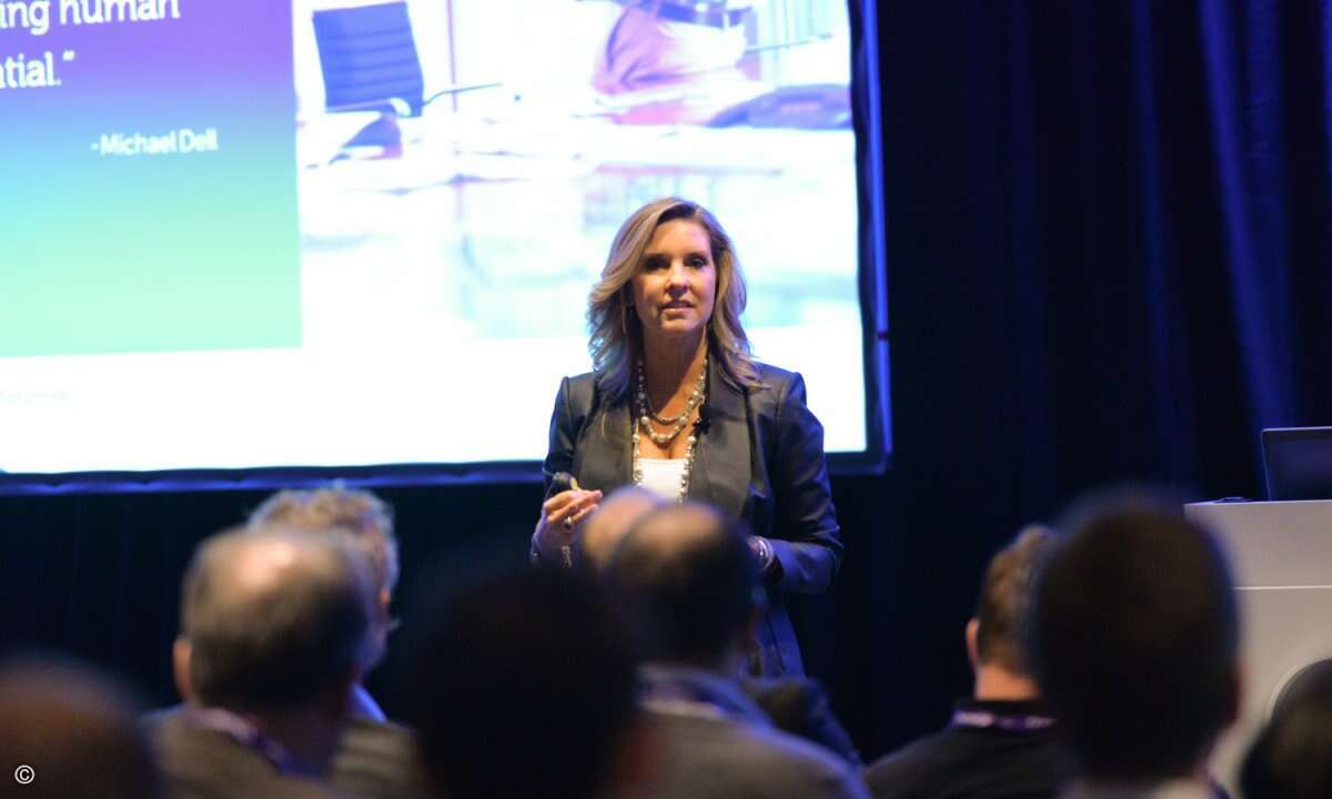 Dells weltweite Channel-Chefin Cheryl Cook kündigt neue Incentives für Partner an (Bild: Dell)