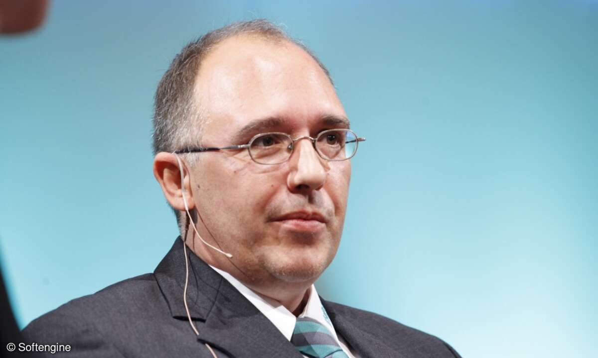 Helmut Dietz, Director Sales Softengine
