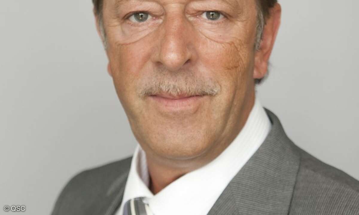 »Von den verkauften ­Telefonie-Anschlüssen haben die IP-basierten Anschlüsse die ISDN-­Anschlüsse bereits überholt.« Peter Güldenberg, Leiter Indirekter Vertrieb bei QSC