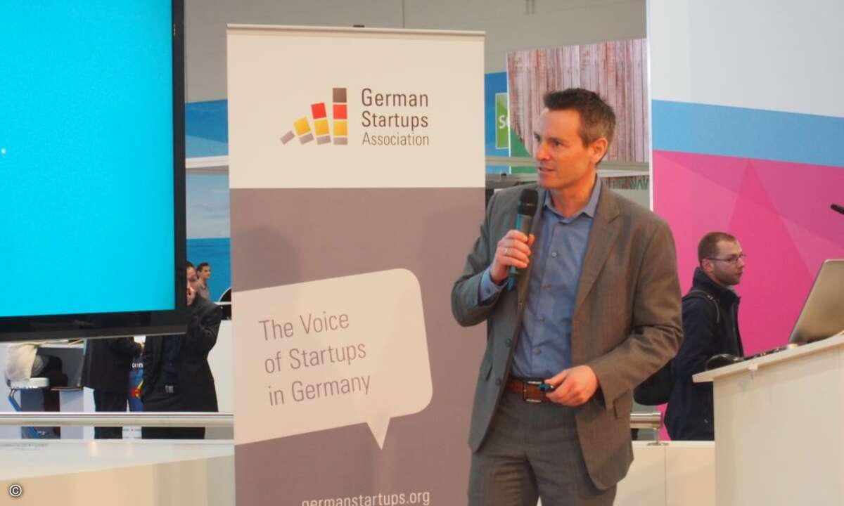 Modinice-Geschäftsführer Mike Finckh stellte den innovativen All in One »Modinice M1« vor