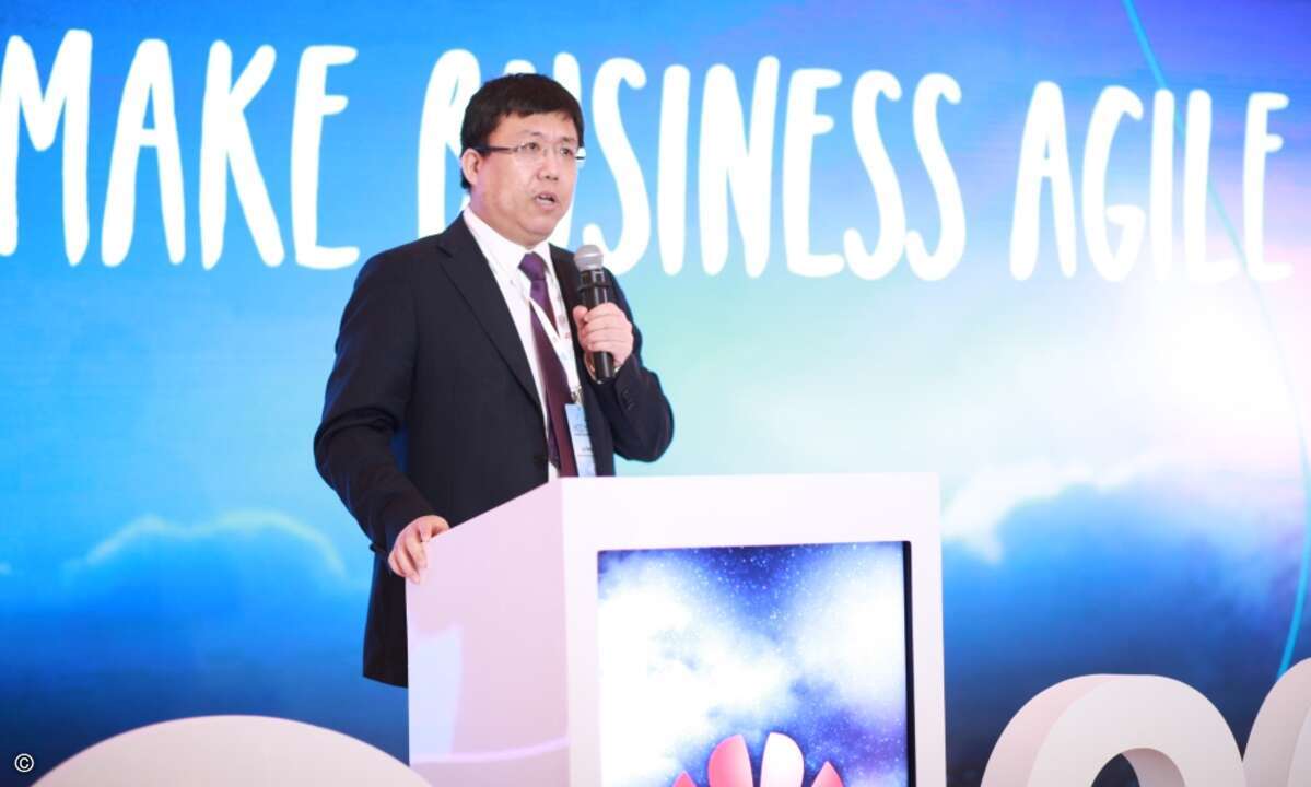 Lu Yong, Präsident für Zentral- und Osteuropa sowie für die Nordic-Region bei Huawei Europa, eröffnete das Event