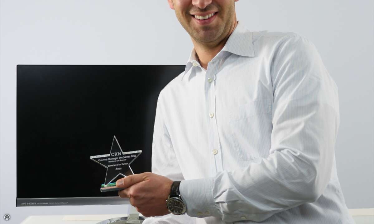 Sebastian in het Panhuis, Product Manager LCD und Projector bei Asus