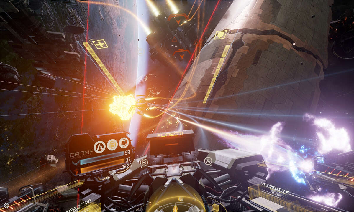 Mit Valkyrie hat Eve Online zudem als eines der ersten Games einen VR-Ableger bekommen
