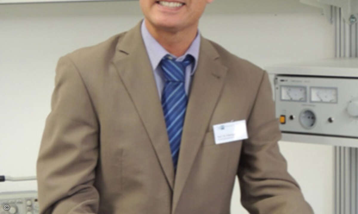 Prof. Karl-Heinz Pettinger, Hochschule Landshut: »Die Gier nach langen Akkulaufzeiten hat über das bei Samsung sicherlich vorhandene Batteriewissen gesiegt!«