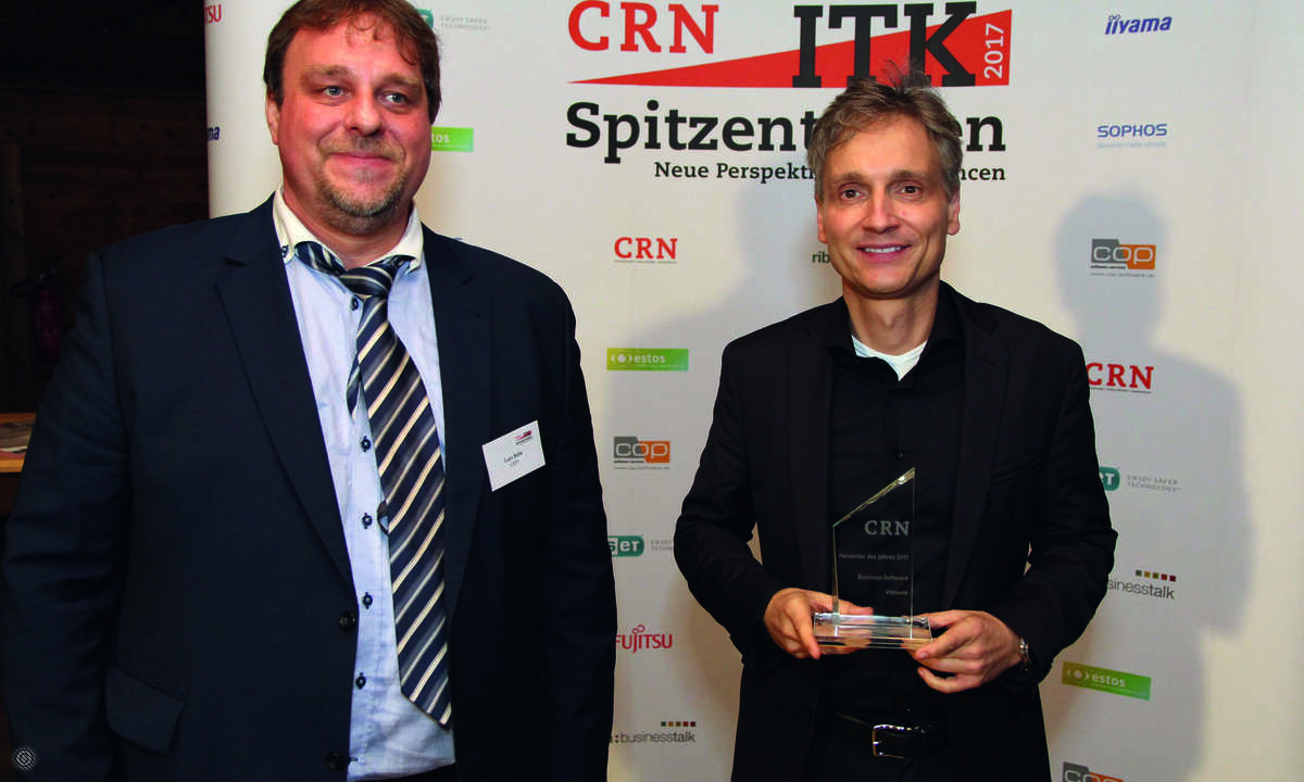 Marc Müller (re.) freut sich über den ersten Platz für VMware