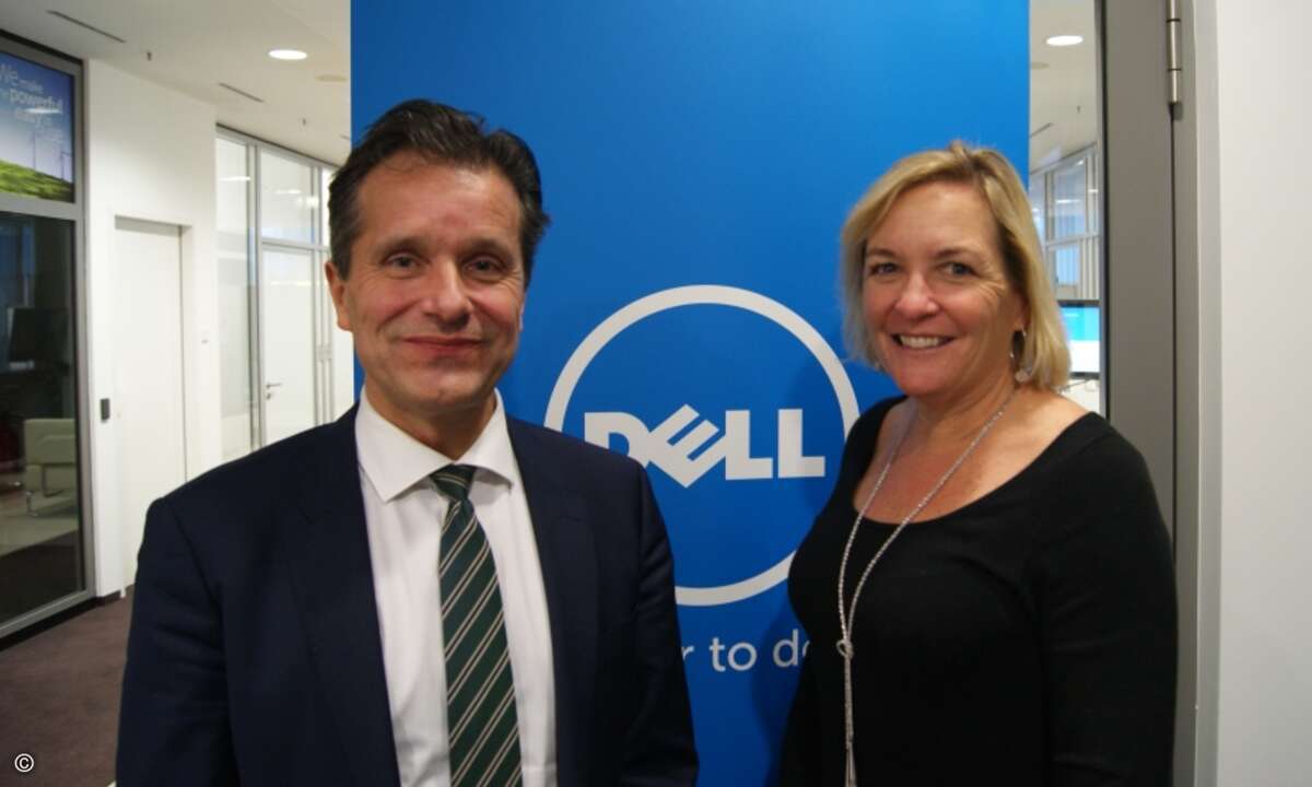 Dells weltweite Channel-Chefin Joyce Mullen mit dem für den deutschen Channel verantwortlichen Robert Laurim